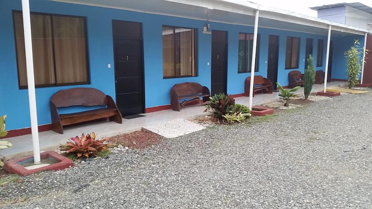 Cabinas Hukats Secret Jungle Puerto Viejo de Talamanca المظهر الخارجي الصورة