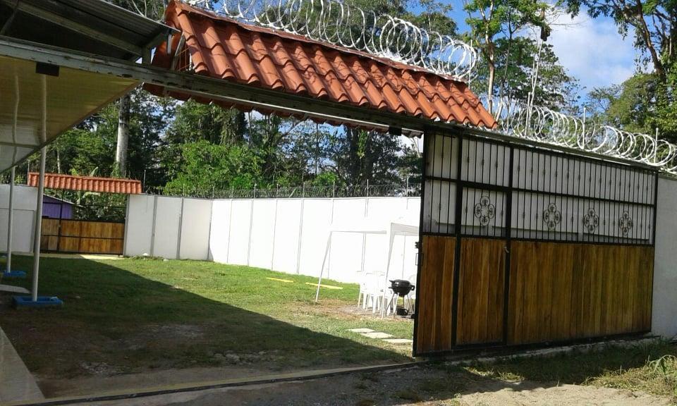 Cabinas Hukats Secret Jungle Puerto Viejo de Talamanca المظهر الخارجي الصورة